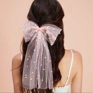 Bride to Be / Bachelorette Pink Pearl Hair Bow